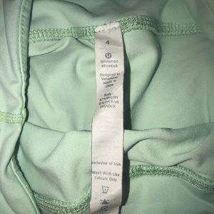 Mint Green Lululemon Crop leggings